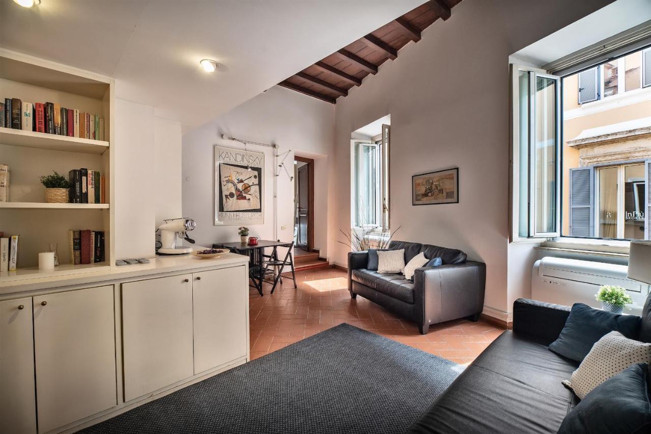 Appartamento Via Dei Baullari Рим Екстер'єр фото