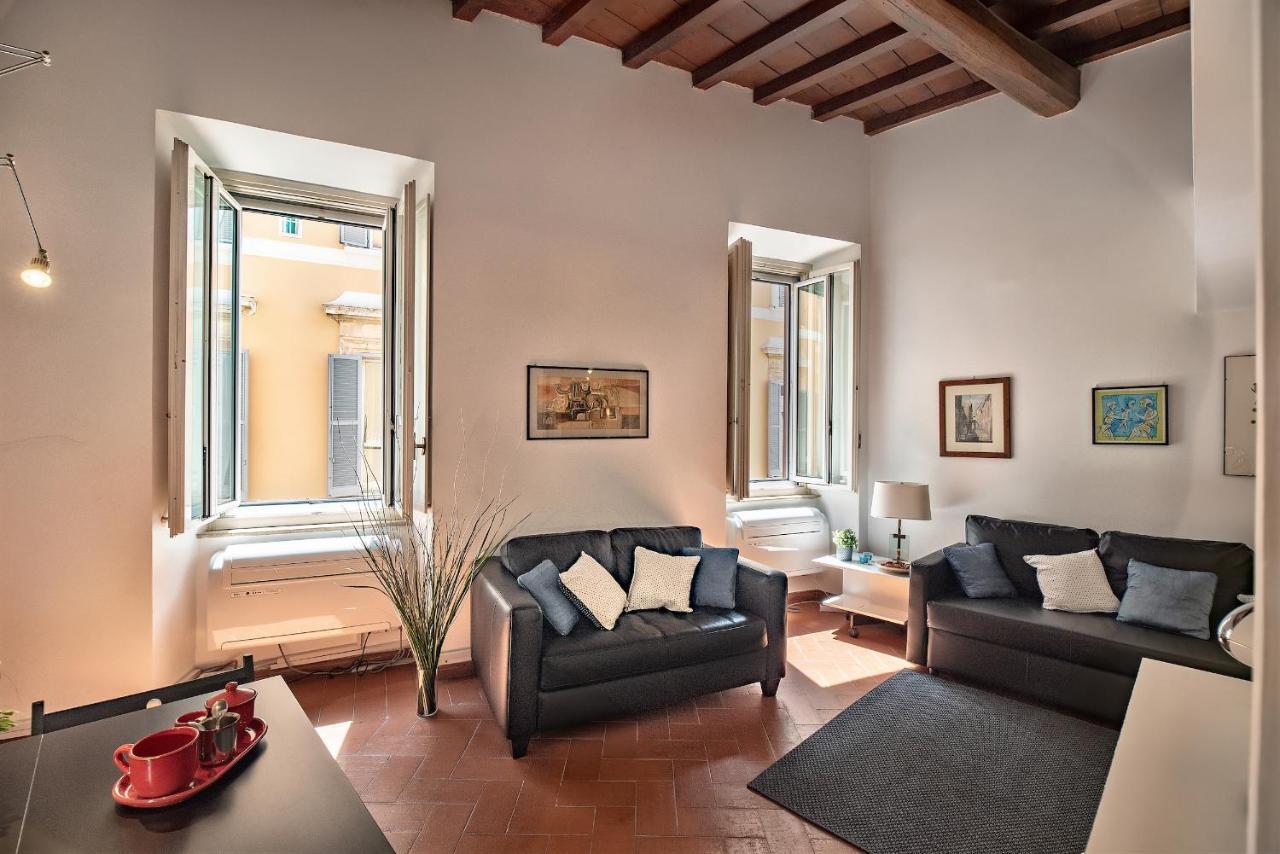 Appartamento Via Dei Baullari Рим Екстер'єр фото